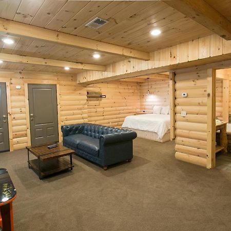 Hummingbird Haven Cabin By Amish Country Lodging Berlin Esterno foto
