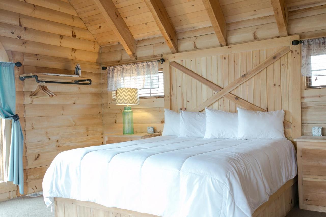Hummingbird Haven Cabin By Amish Country Lodging Berlin Esterno foto